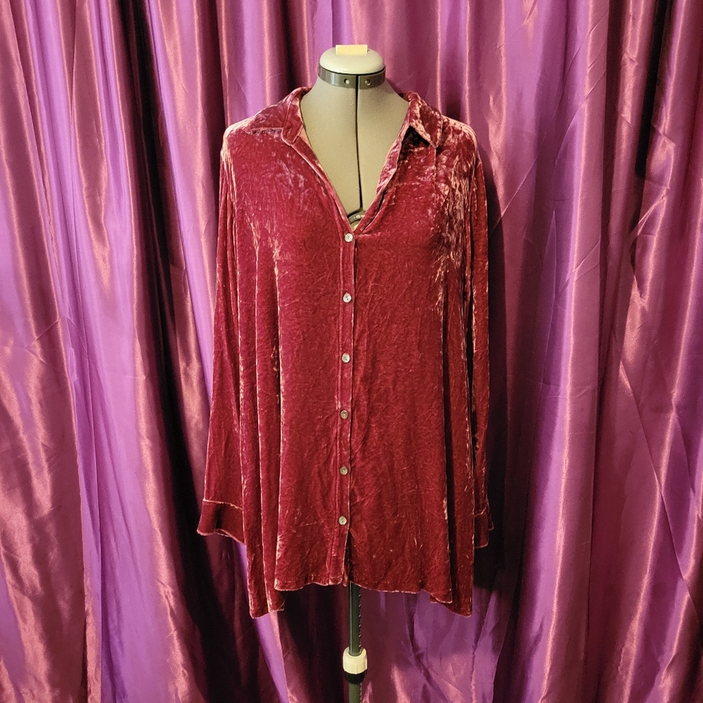 Beautiful Boho Soft Crushed Velvet Long Top!